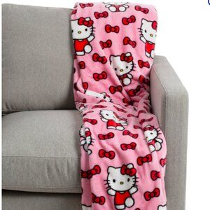 HELLO KITTY Plush Charming Bows Throw NWT